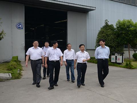 国家认监委向导一行到尊龙凯时母线调研