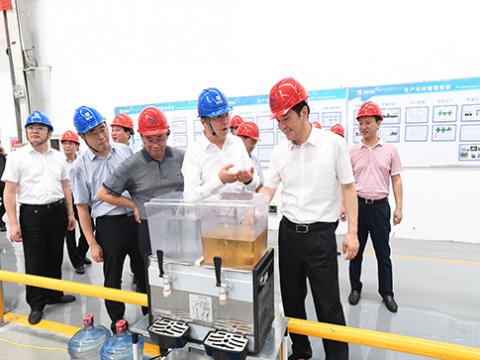 市委书记潘早云深入尊龙凯时集团开展清静生产检查